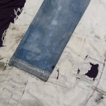 Load image into Gallery viewer, Blues Reconstructed Jeans