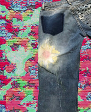 Load image into Gallery viewer, Solar System Levi’s Jeans