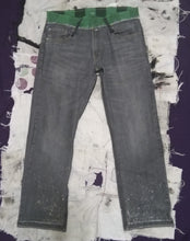 Load image into Gallery viewer, Gray Reconstructed Jeans