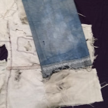 Load image into Gallery viewer, Blues Reconstructed Jeans