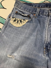 Load image into Gallery viewer, Lightwash Repairman Jeans