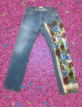 Load image into Gallery viewer, Levi’s 501 Floral Patch Jeans