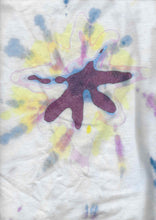 Load image into Gallery viewer, Early 2000s gildan tie dye back patch T-shirt