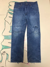 Load image into Gallery viewer, Blue Wash Lounge Act Jeans