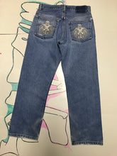 Load image into Gallery viewer, Pocket Patch Jeans