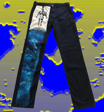 Load image into Gallery viewer, Flow Up Blue Levi’s Pants