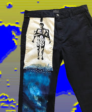 Load image into Gallery viewer, Flow Up Blue Levi’s Pants