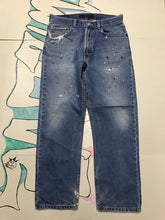 Load image into Gallery viewer, Pocket Patch Jeans